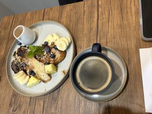 French toasts are really lovely and a must try  at Sonu Sonu in Fukuoka