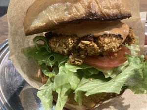 Hamburger  at Sonu Sonu in Fukuoka