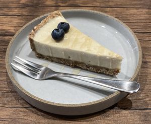 Vegan cheesecake   at Sonu Sonu in Fukuoka