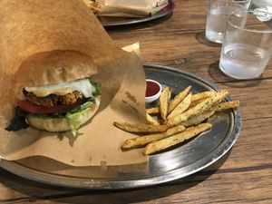 burger & fries  at Sonu Sonu in Fukuoka