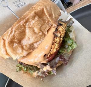 Healthy Avocado Burger  at Sonu Sonu in Fukuoka