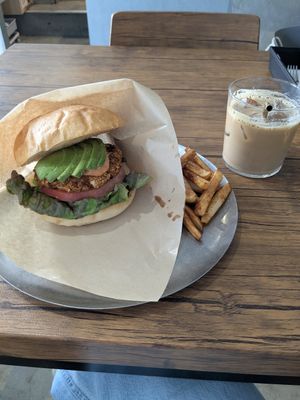  at Sonu Sonu in Fukuoka