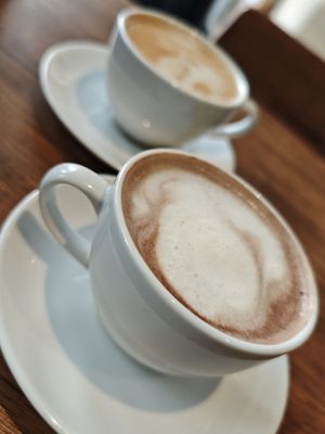 Hot cocoa and soy latte at Sonu Sonu in Fukuoka