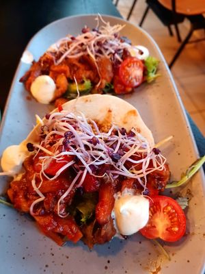 Taco with oyster mushrooms at Superkelly in Ghent