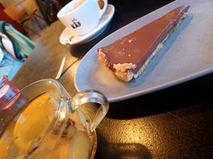 Chocolate cake at Superkelly in Ghent