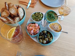 Superkelly wants it all at Superkelly in Ghent