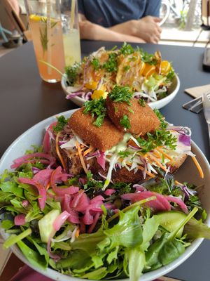 Lunch "cheese" croquettes and coleslaw sandwich at Superkelly in Ghent