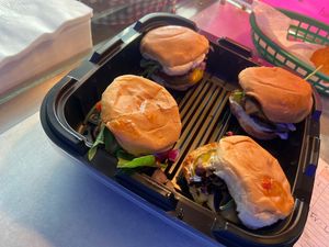 Own new slider cheeseburger vegan just good crazy 🕺🏿🕺🏿🕺🏿🕺🏿🏃🏿‍♂️🏃🏿‍♂️🏃🏿‍♂️ at Screaming Vegan in Roanoke