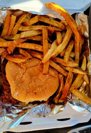 BBQ Jackfruit and fries  #Veganuary at Screaming Vegan in Roanoke
