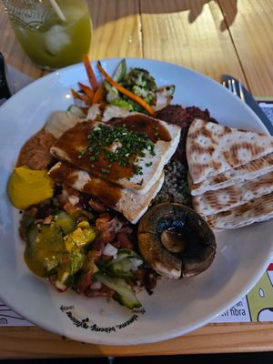 Tofu & Falfael Hot Bowl at Mr Kale 2.0 - Calle Ruiz de Alda in Gran Canaria