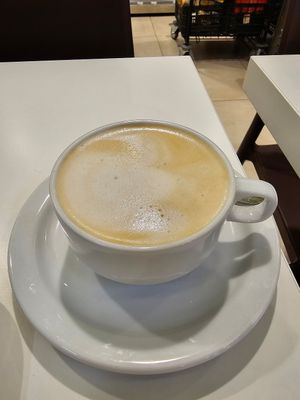 decaf coffee with plant based milk at Celeiro in Funchal
