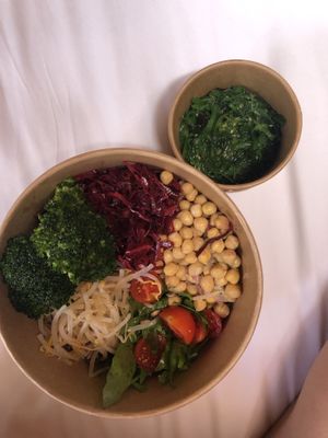 One of the vegan bowls and wakame sea weed   at Prima Caju in Funchal