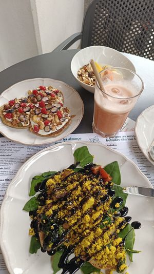 Brunch vegan at Prima Caju in Funchal