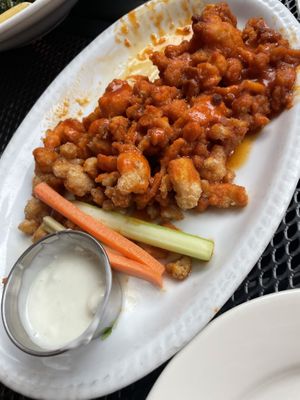 Buffalo cauliflower   at Prato 850 in Commack