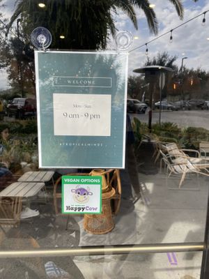 Front door at Purple Ocean Superfood Bar in Orlando