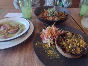 Vegan anda vegetarian dishes at Chimi Deli Cocina Natural in San Carlos De Bariloche