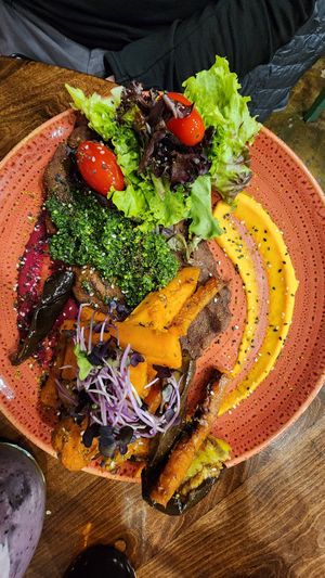 Seitan with mixed vegetables at Chimi Deli Cocina Natural in San Carlos De Bariloche