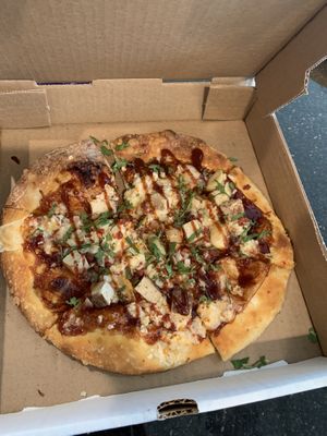 BBQ Chicken Pizza at Fatty Vegan in Ventura