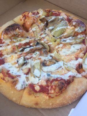 Build your own, with artichoke ranch, mushrooms, and garlic. I will definitely be ordering this combo again! at Fatty Vegan in Ventura