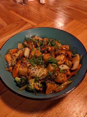 Tofu Teryaki Bowl + Extra Tofu at Eat Street in Santa Teresa
