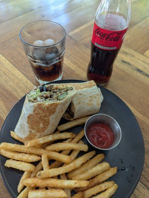  at Eat Street in Santa Teresa