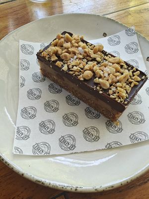 Vegan Snickers Bar at Eat Street in Santa Teresa
