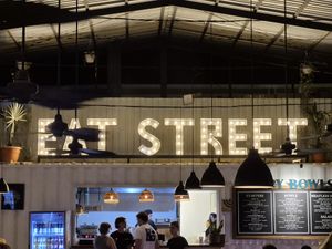  at Eat Street in Santa Teresa