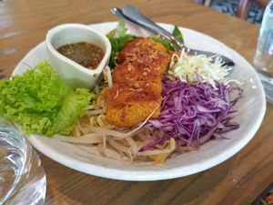 Set menu "to follow" (between starters and mains) at east in Auckland