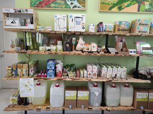 Some vegan products at Mercearia 100 Saco in Porto