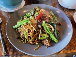 Chow mein at Sky Cafe in South San Francisco