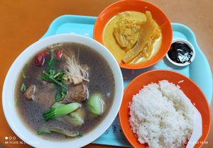 Bak Kut Teh with rice and added curry vegetables at Jin Xin 静心素食 in Central Singapore