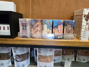 Artsy bars at Kahkow Experience in Santo Domingo