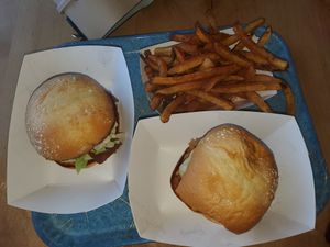  at Beaut Burger in Phoenix