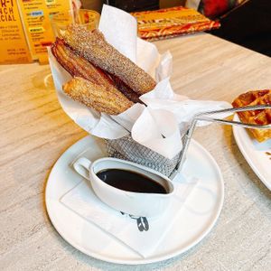 🍨 Veg Dessert- Fresh Churros with cinnamon sugar and dark choco sauce.  at Platypus Cantina in Central Singapore