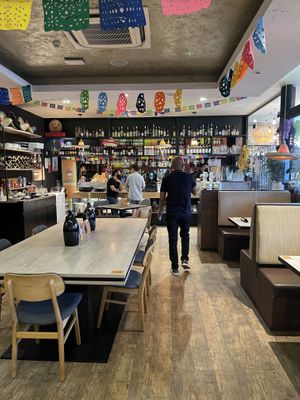 Ambience at Platypus Cantina in Central Singapore