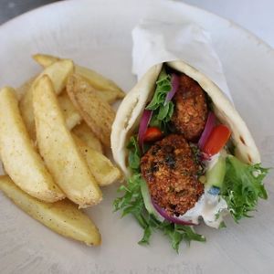 Kebab Falafel at Vegan Dealers in Hermosillo