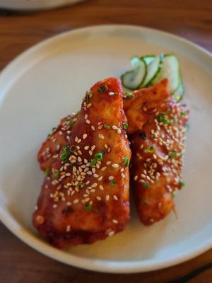 Spicy Sesame Seitan Wings at Minty Z in Coconut Grove