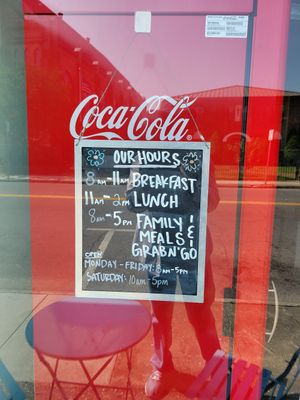 Hours at Makin' Groceries in Biloxi