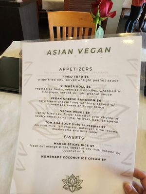Menu at Thai Topaz in San Antonio