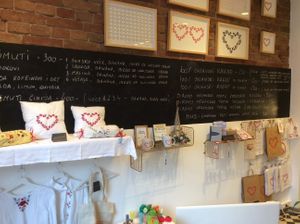 Interior decor at Zdravo Ljubavi in Belgrade