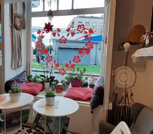 Part of the seating area at Zdravo Ljubavi in Belgrade