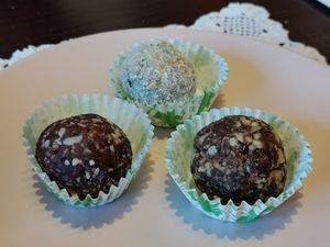 Plum, chocolate, and coconut raw balls at Zdravo Ljubavi in Belgrade