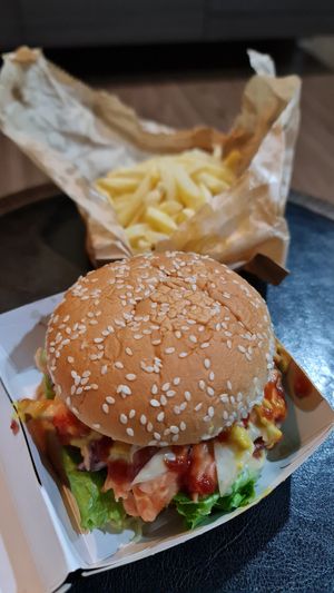 Burger & Fries combo at VBurger in Bangkok