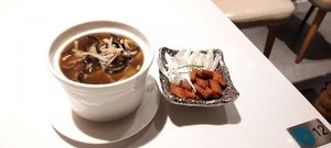 food at Paradise Veggie 樂園素食 in Hong Kong Island