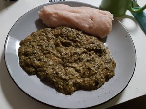 Spinat Erdnusssoße und Fufu at Blaues Zebra in Leipzig