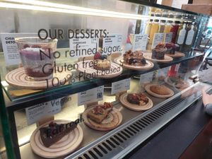 Dulces plant based at Honest Greens - Born in Barcelona