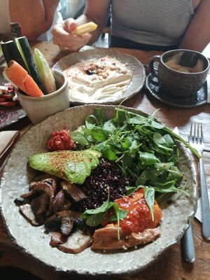  at Honest Greens - Born in Barcelona