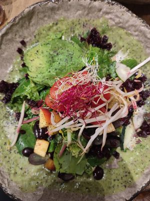  at Honest Greens - Born in Barcelona