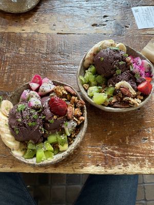 Açai bowl  at Honest Greens - Born in Barcelona