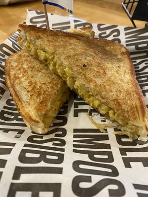 Mac and cheese grilled cheese   at La Boite Végane in Montreal